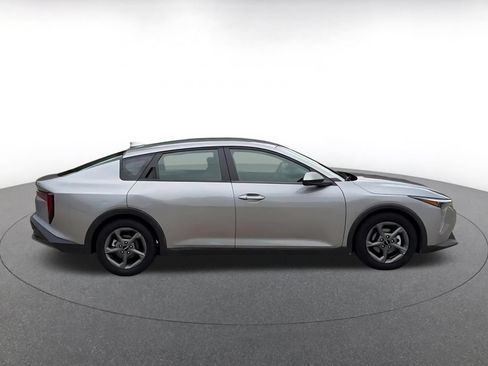 Used 2025 Kia K4 FWD image 15