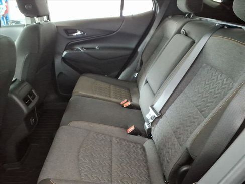 Used 2022 Chevrolet Equinox LT image 13