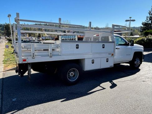 Used 2015 Chevrolet Silverado 3500 W/T RWD image 3