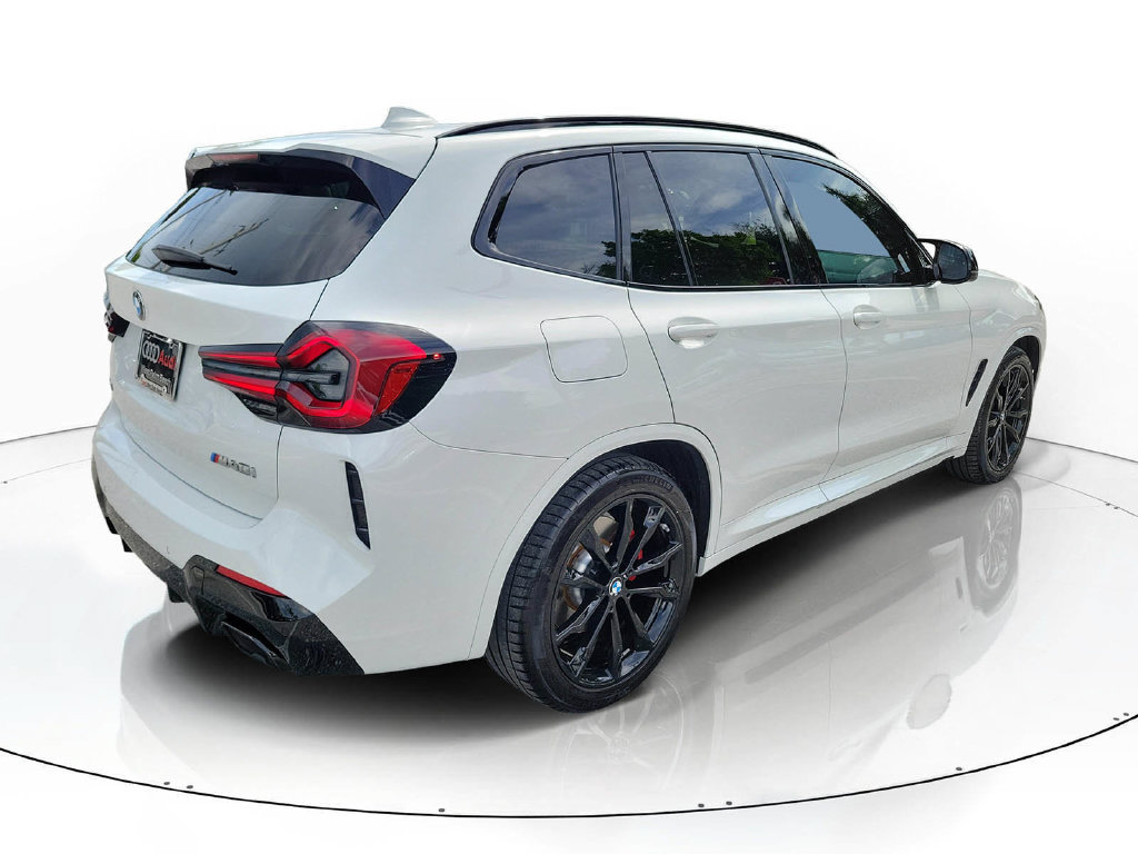 Used 2024 BMW X3 M40i w/ Shadowloine Package AWD/4WD image 4