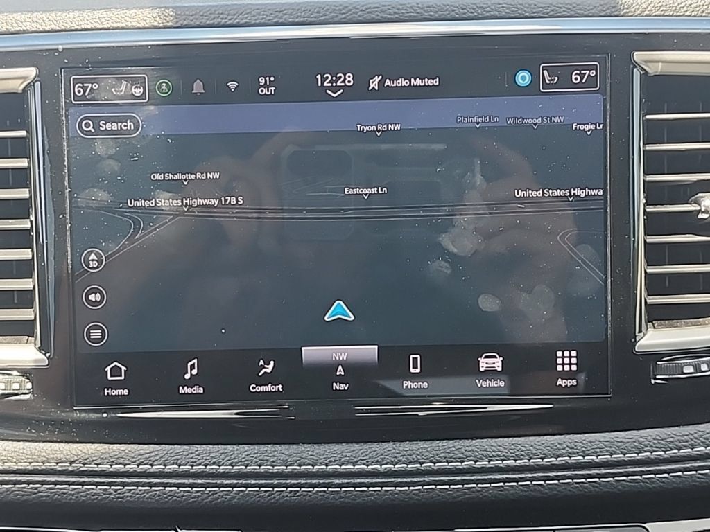 Used 2024 Chrysler Pacifica Limited FWD image 6