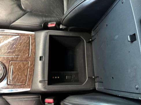 Used 2016 INFINITI QX80 4WD w/ Driver's Assistance Package image 32