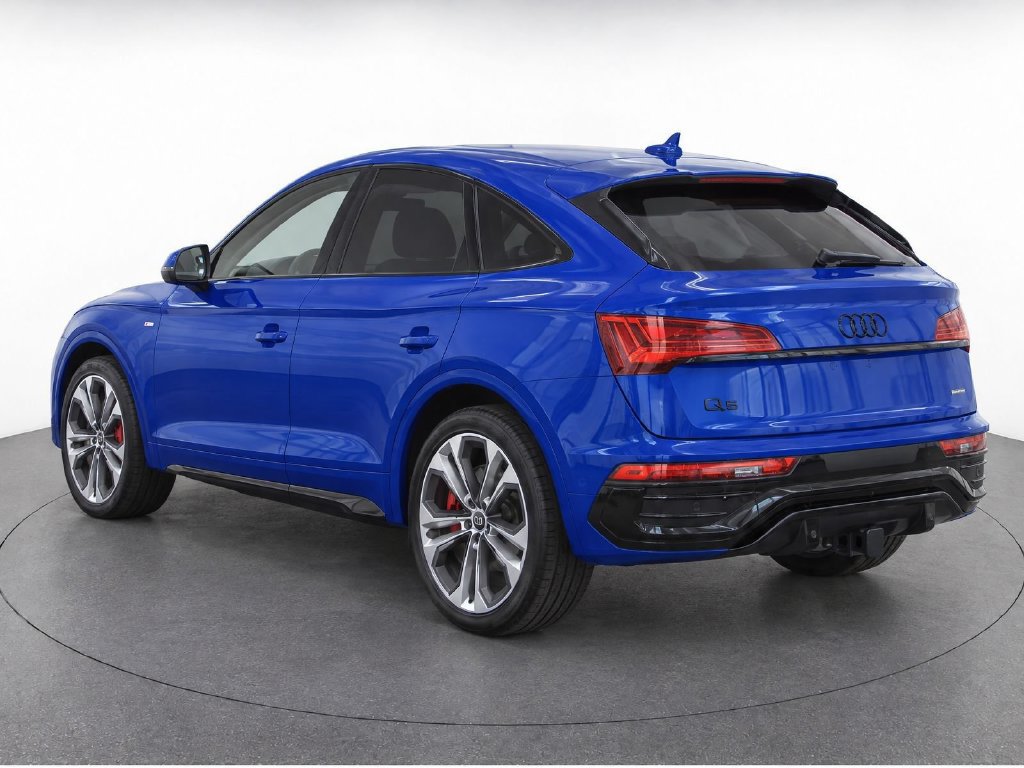 Used 2024 Audi Q5 2.0T Premium Plus w/ Premium Plus Package AWD/4WD image 7