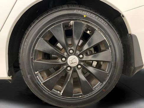 Used 2014 Honda Accord EX-L image 21