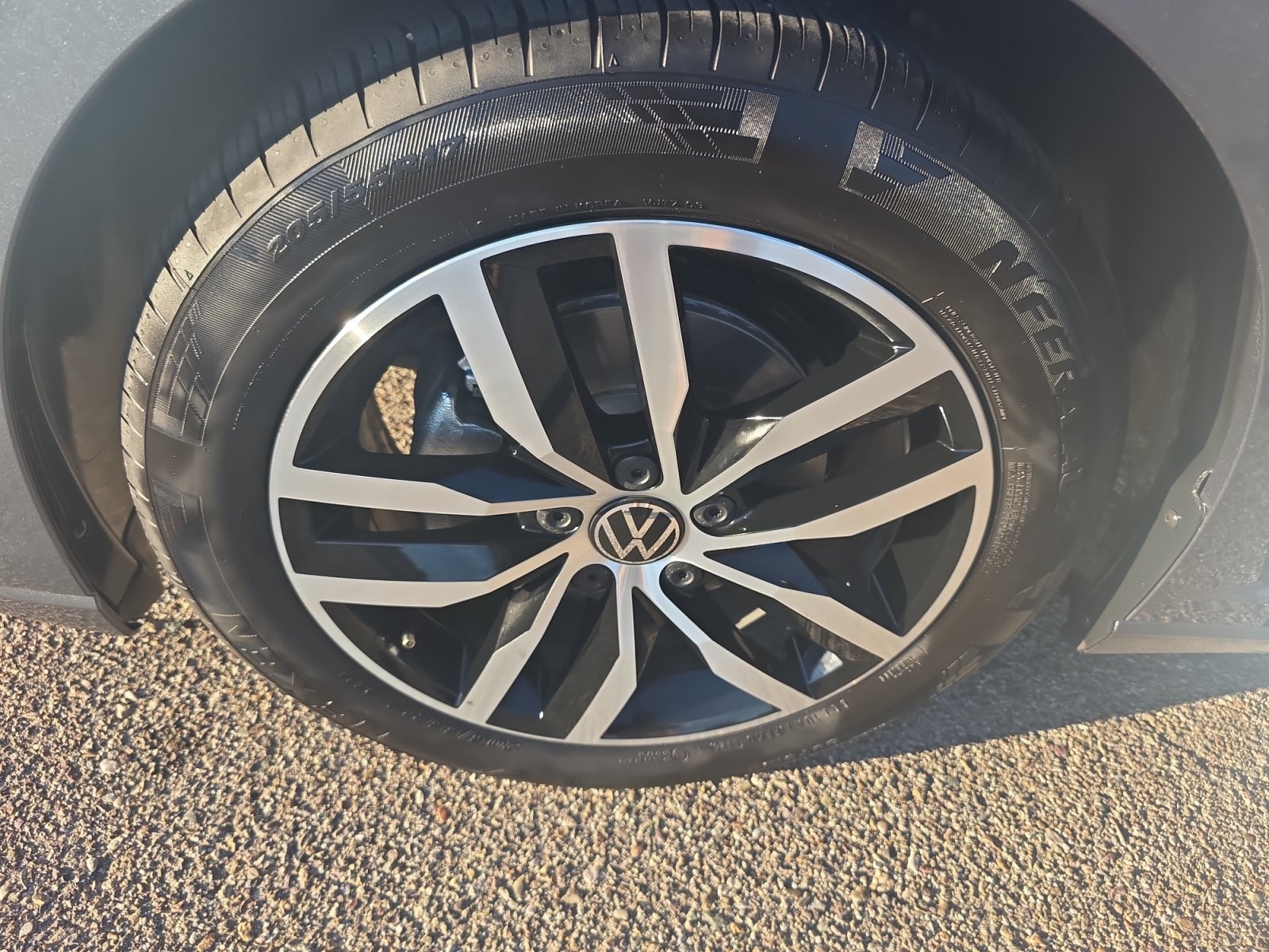 Used 2026 Volkswagen Jetta SE FWD image 26