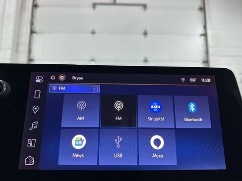 Used 2024 Chevrolet Colorado ZR2 w/ ZR2 Convenience Package III image 29