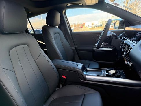 New 2026 Mercedes-Benz GLA 250 4MATIC image 13