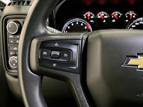 Used 2019 Chevrolet Silverado 1500 Custom image 11