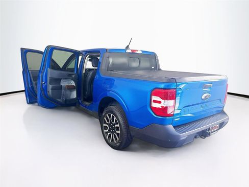 Used 2022 Ford Maverick Lariat w/ Lariat Luxury Package image 14