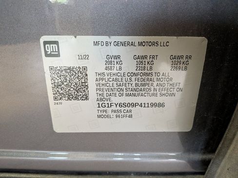 Used 2023 Chevrolet Bolt EUV LT w/ Driver Confidence Package FWD image 26
