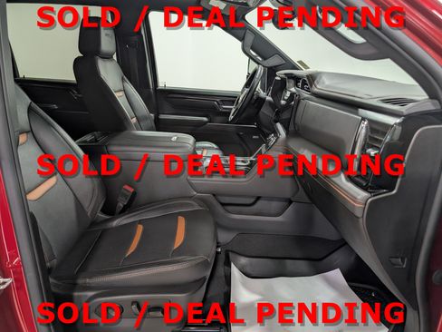 Used 2024 GMC Sierra 2500 AT4 w/ Technology Package AWD/4WD image 21