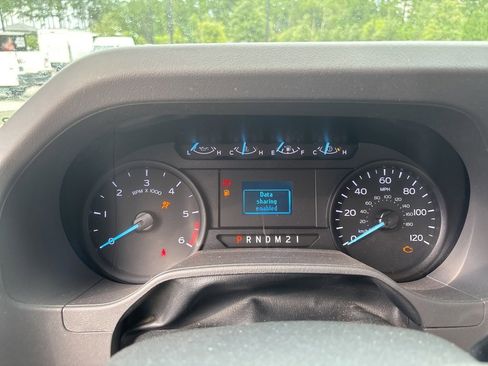 Used 2022 Ford E-350 and Econoline 350 Super Duty w/ Power Windows & Locks Group image 30