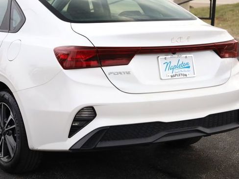 Certified 2024 Kia Forte LXS image 7