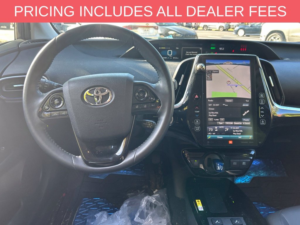 Used 2022 Toyota Prius Limited FWD image 10