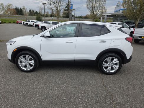 Used 2024 Buick Encore GX Preferred w/ Comfort Package image 6