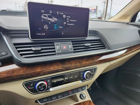 Used 2018 Audi Q5 2.0T Premium Plus w/ Premium Plus Package image 18