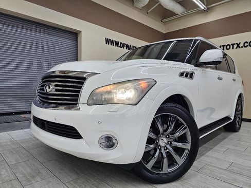 Used 2014 INFINITI QX80 2WD w/ Deluxe Touring Package image 1