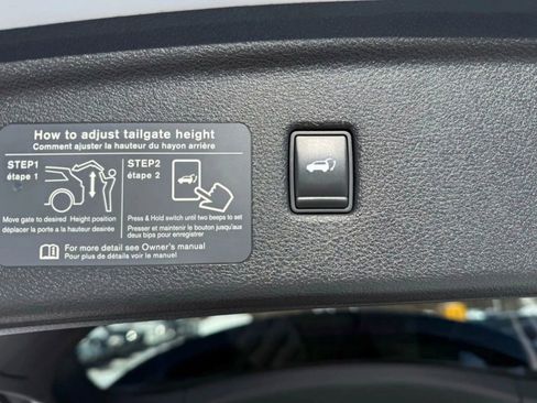 Used 2019 INFINITI QX50 Luxe w/ Navigation Package image 26