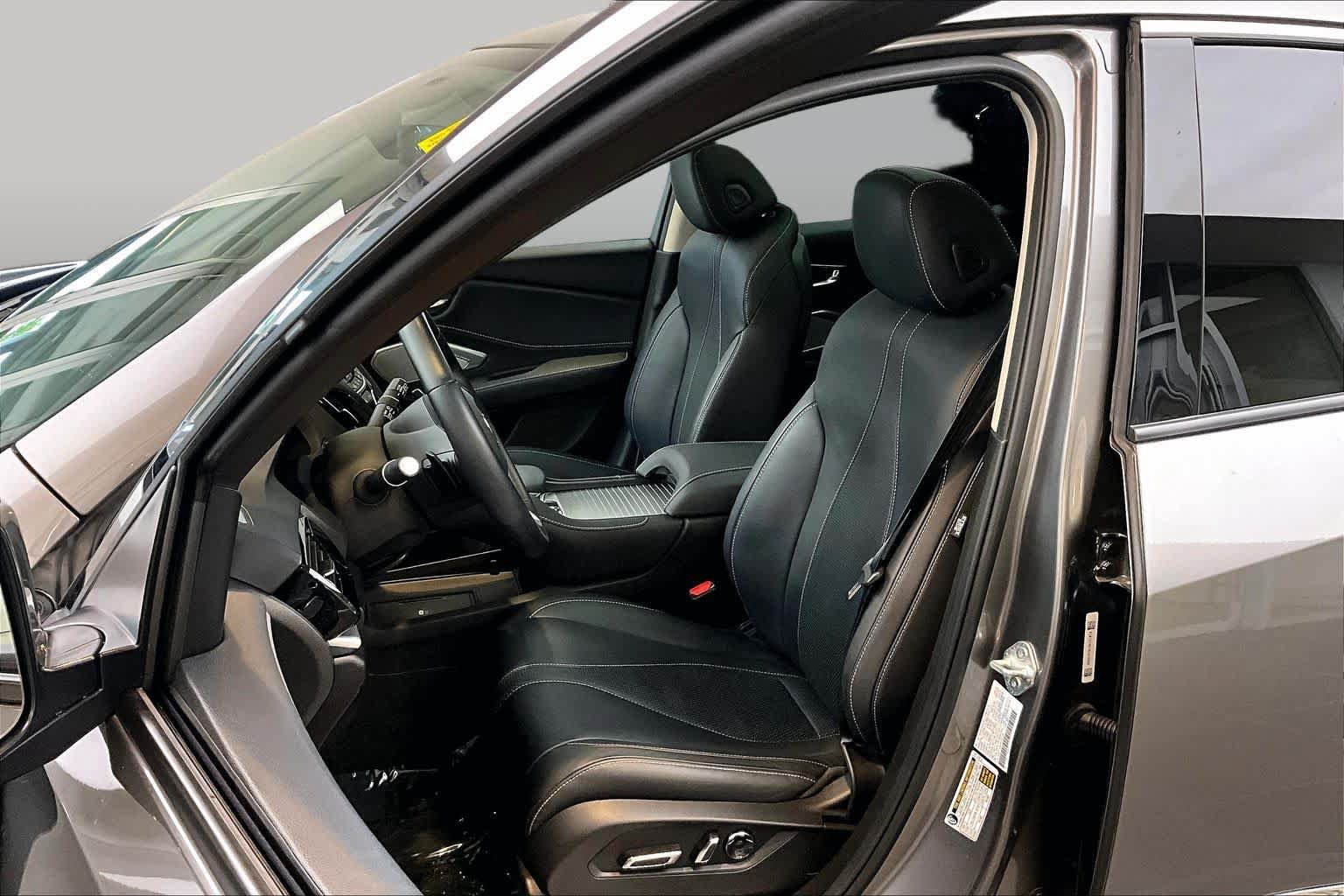 Used 2023 Acura RDX w/ Technology Package FWD image 8