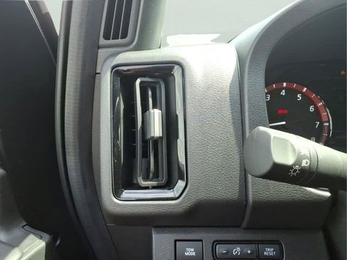 New 2026 Nissan Frontier PRO-4X AWD/4WD image 23