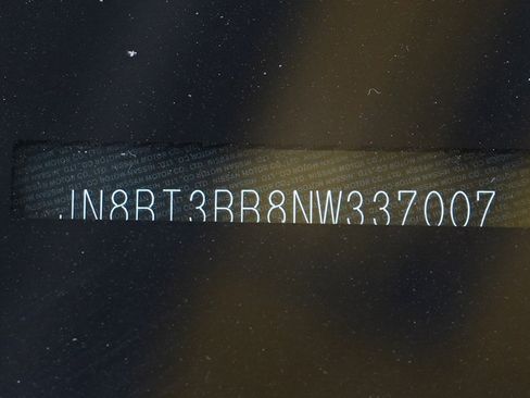 Used 2022 Nissan Rogue SV w/ SV Premium Package image 31