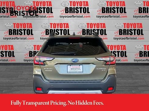 Used 2025 Subaru Outback Limited XT AWD/4WD image 4