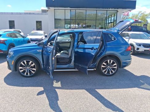 Used 2020 Volkswagen Tiguan SEL Premium R-Line w/ 3rd Row Seat Package AWD/4WD image 26