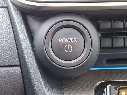 Used 2024 Toyota Prius XLE image 22