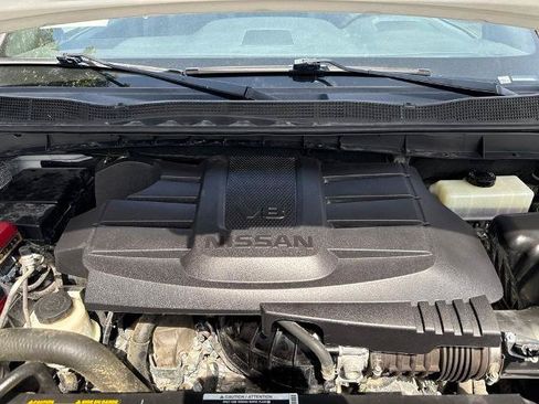 Certified 2023 Nissan Titan SV w/ SV Convenience Package AWD/4WD image 23