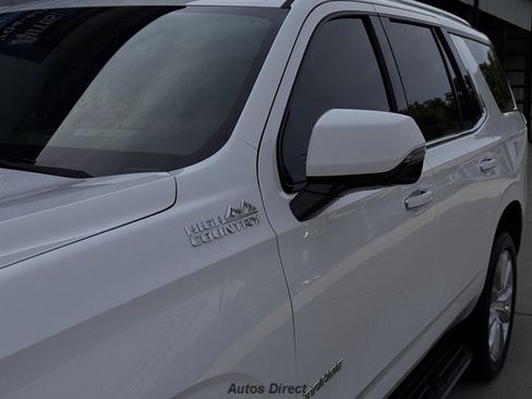 Used 2021 Chevrolet Tahoe High Country RWD image 10