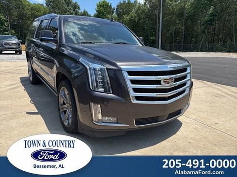 Used 2017 Cadillac Escalade ESV Premium Luxury AWD/4WD image 1