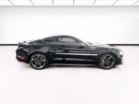 Used 2020 Ford Mustang GT Premium w/ Equipment Group 401A RWD image 23
