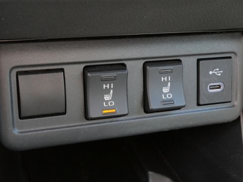 Certified 2025 Toyota Corolla Cross XLE AWD/4WD image 31