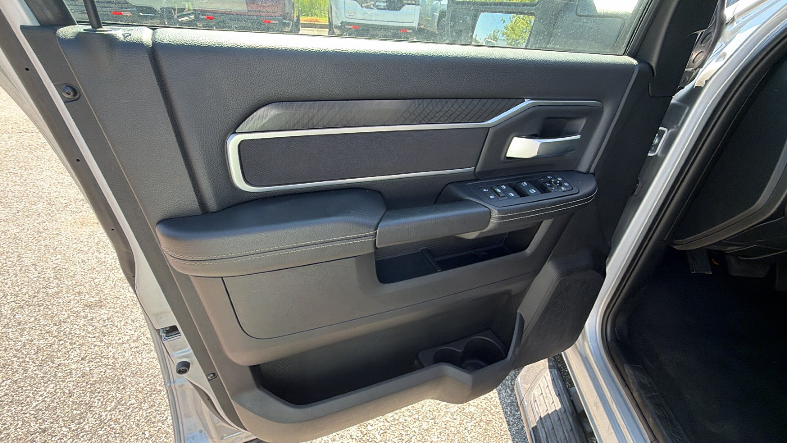 Used 2026 RAM 2500 Big Horn AWD/4WD image 14