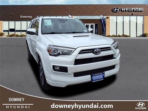 Used 2024 Toyota 4Runner TRD Sport image 3