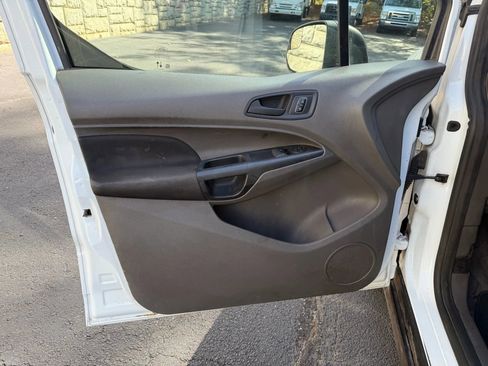 Used 2021 Ford Transit Connect XL FWD image 15
