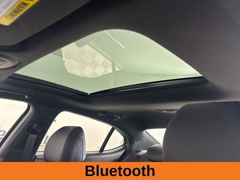 Used 2025 Genesis G70 3.3T Advanced image 11