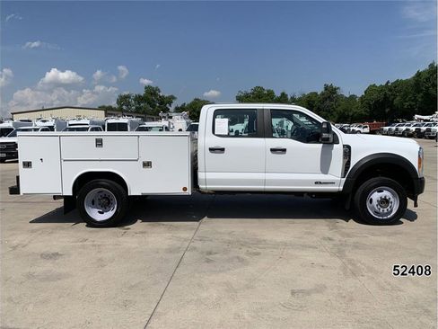 Used 2023 Ford F550 4x4 Crew Cab Super Duty image 5
