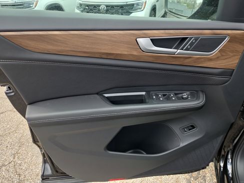 New 2026 Volkswagen Atlas SE FWD image 5