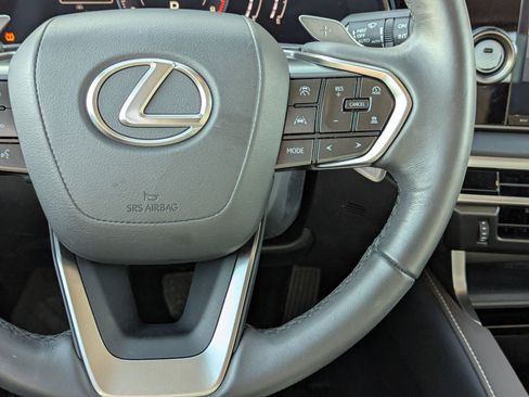 Used 2024 Lexus RX 350 FWD w/ Technology Package image 20