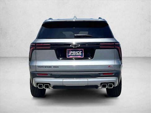 Certified 2026 Chevrolet Traverse Z71 AWD/4WD image 4