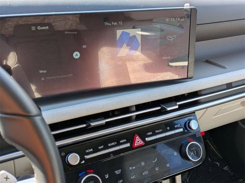 Certified 2025 Hyundai Tucson SEL image 19