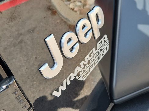 Used 2020 Jeep Wrangler Unlimited Sport S AWD/4WD image 12