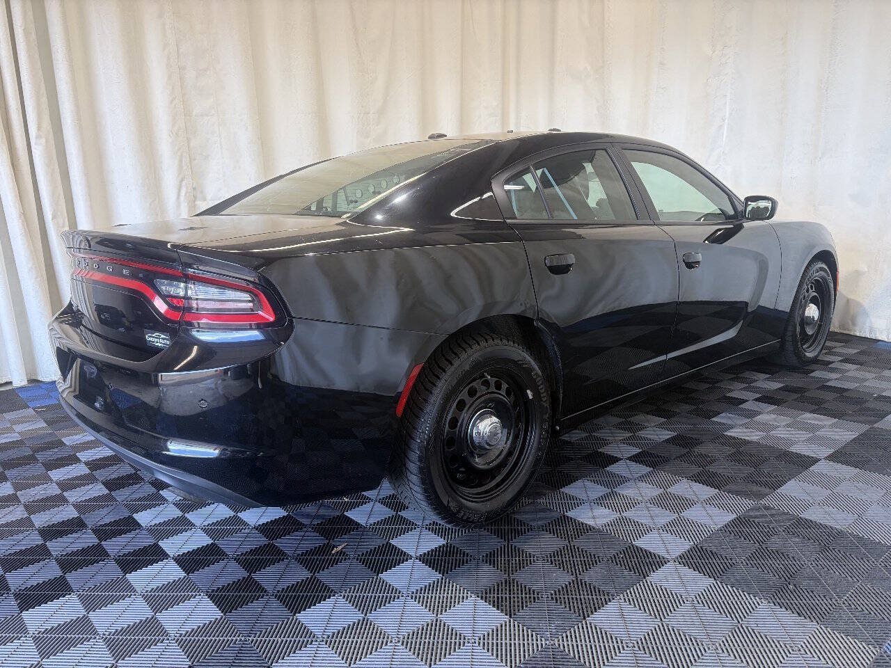 Used 2019 Dodge Charger Police w/ Street Appearance Group AWD/4WD image 7
