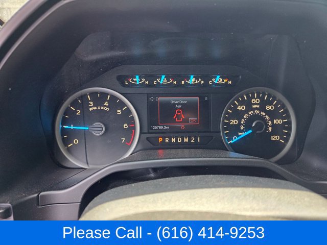 Used 2016 Ford F150 XLT w/ Equipment Group 302A Luxury AWD/4WD image 4