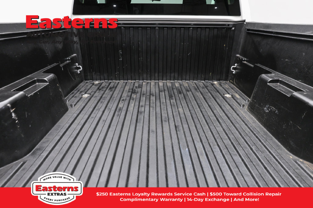 Used 2025 Toyota Tacoma SR RWD image 10
