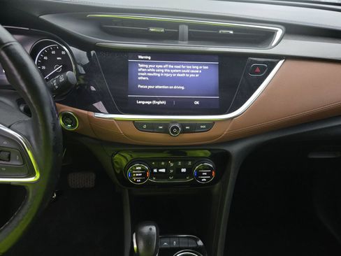 Used 2021 Buick Encore GX Essence image 15