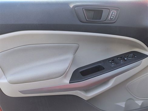 Used 2021 Ford EcoSport S image 11