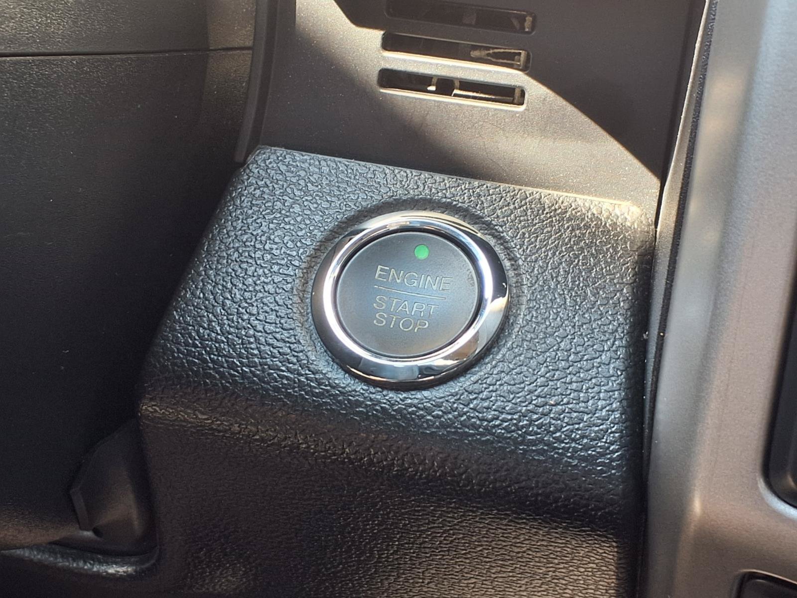 Used 2016 Ford F150 Lariat w/ Equipment Group 502A Luxury RWD image 15