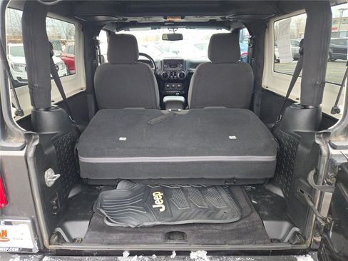 Certified 2018 Jeep Wrangler Sport image 16